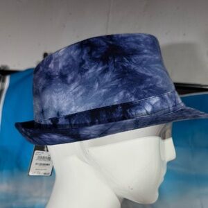 Tarnish tie dye hat
